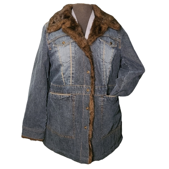 Marvin Richards Jackets & Blazers - EUC Marvin Richards M Sz Denim Faux Fur Lined Jacket